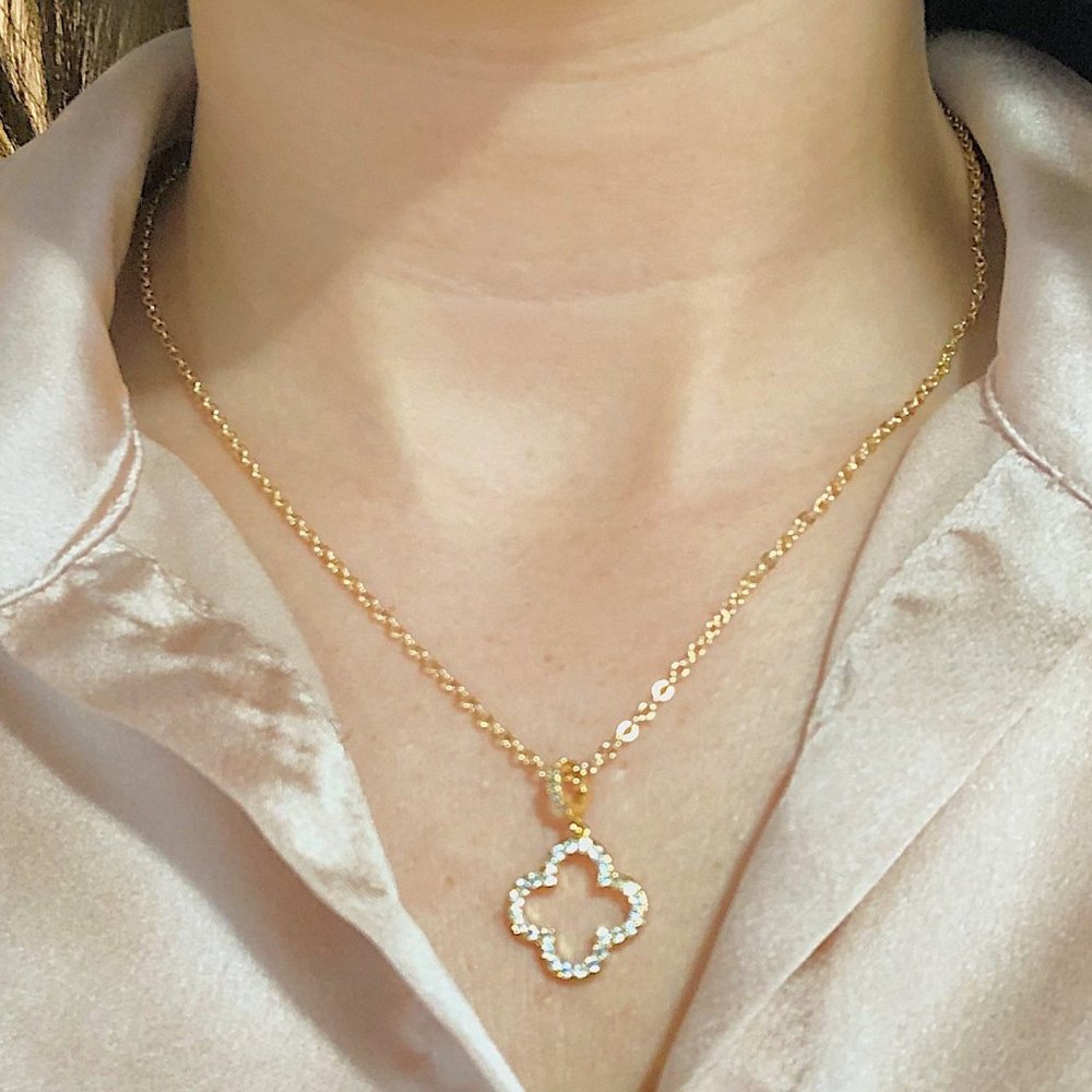 Open & Studded Pendant Necklace